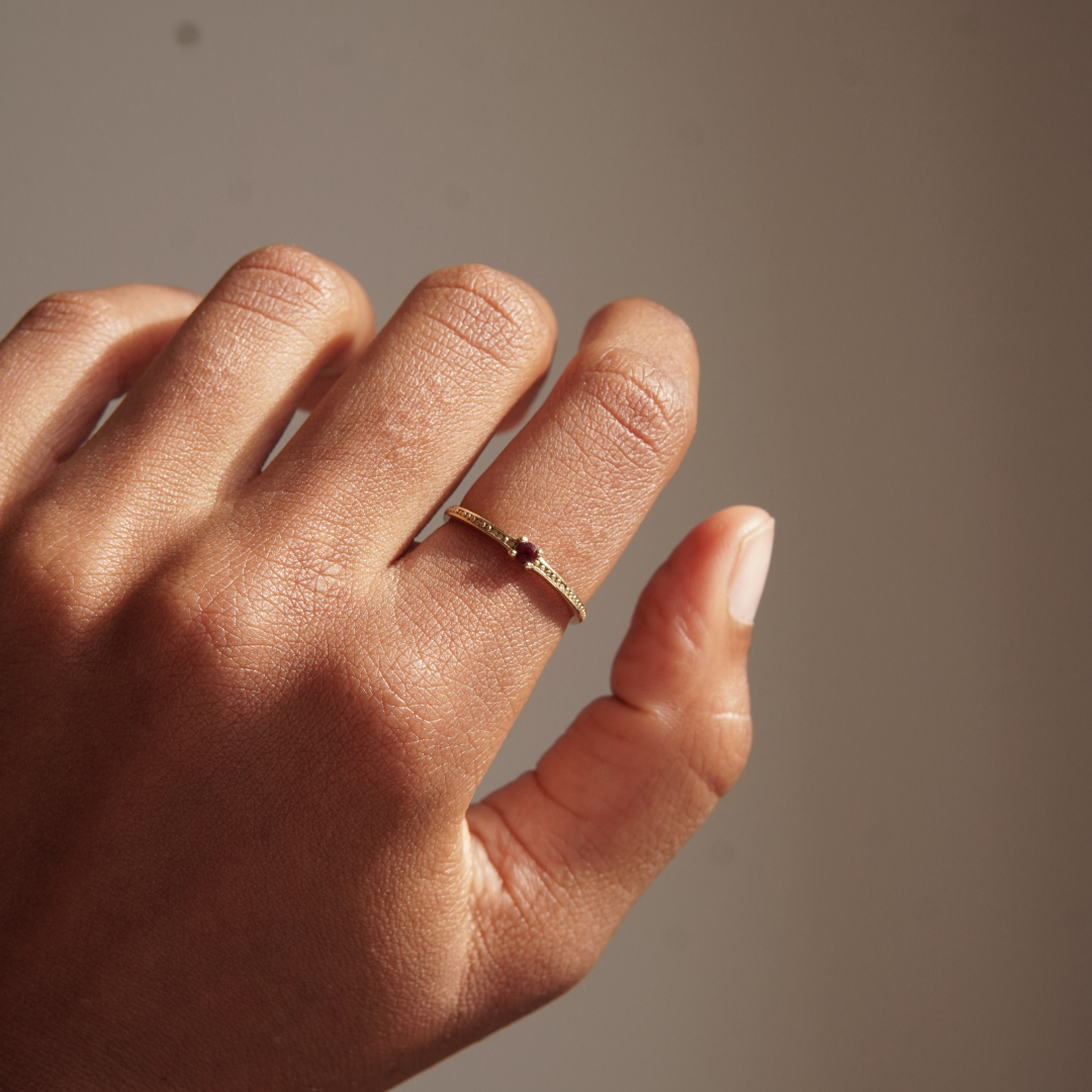 THE EMMA RING RED - Solid 14k yellow gold