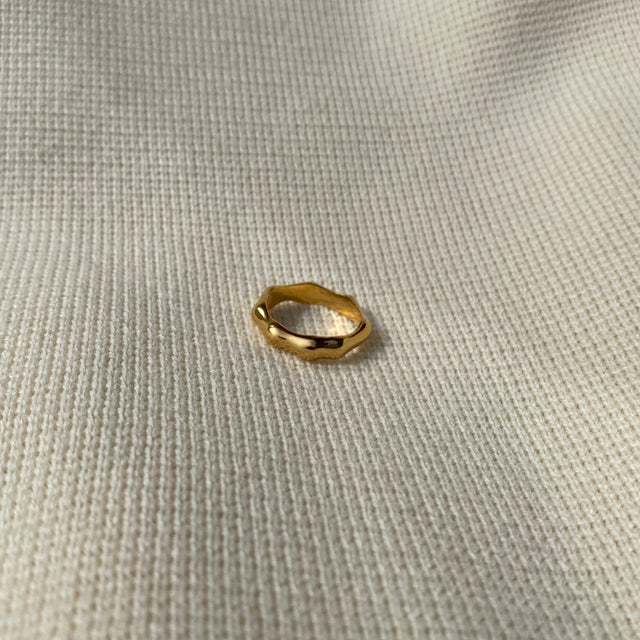 THE BAMBOO RING - solid gold