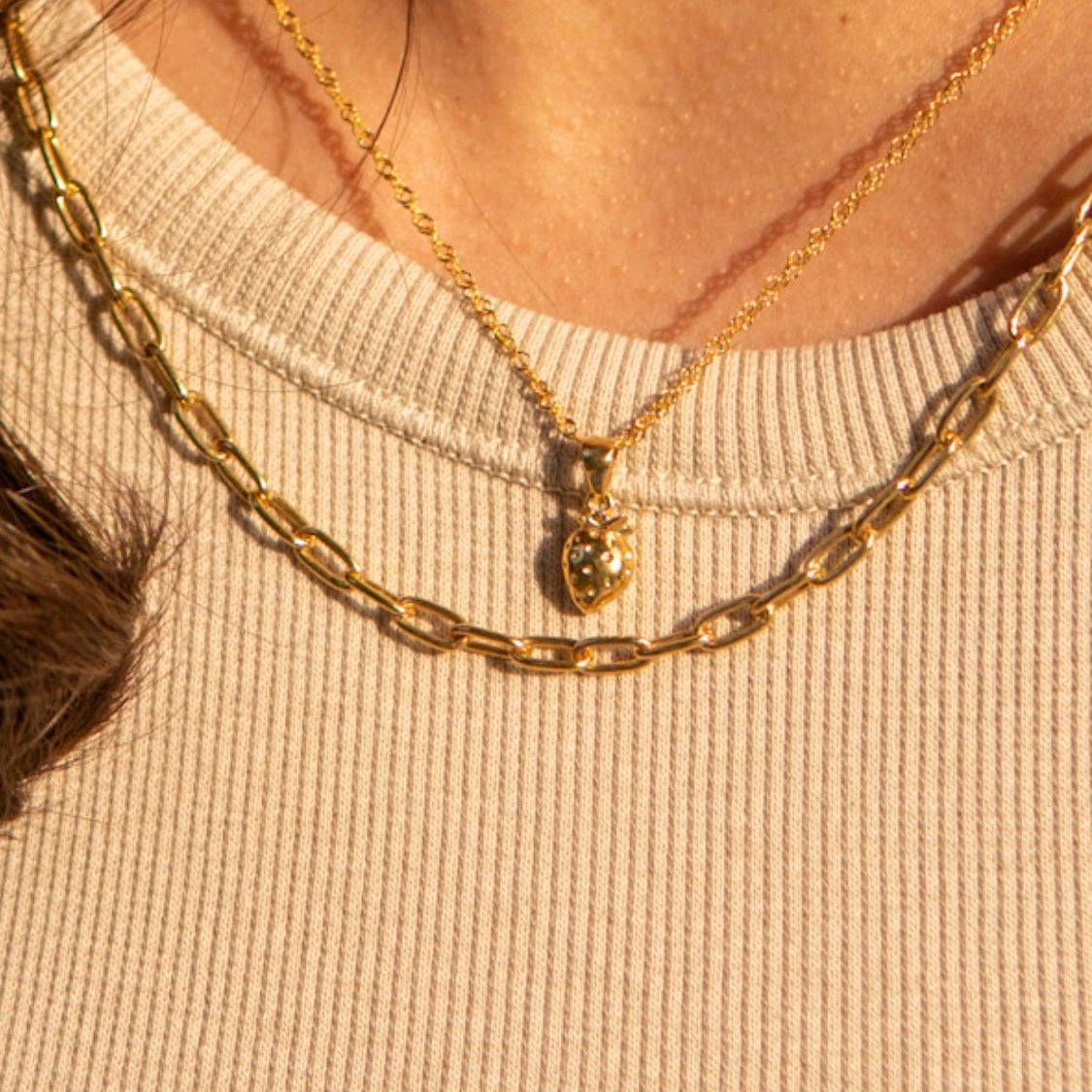 THE STRAWBERRY PENDANT - solid gold