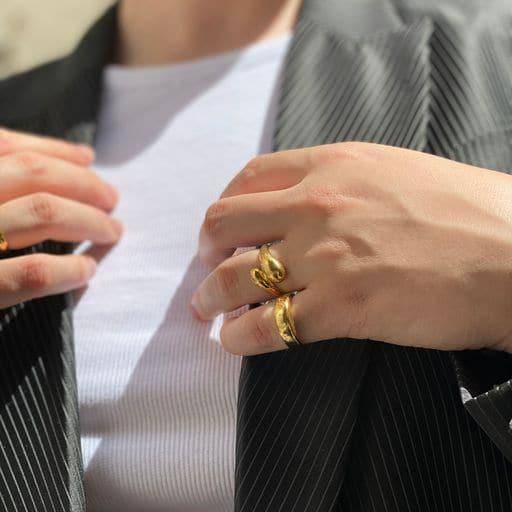 THE ONA RING - 18k gold plated - Bound Studios