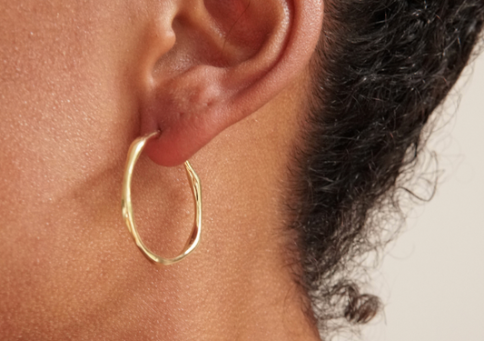 How to clean gold earrings