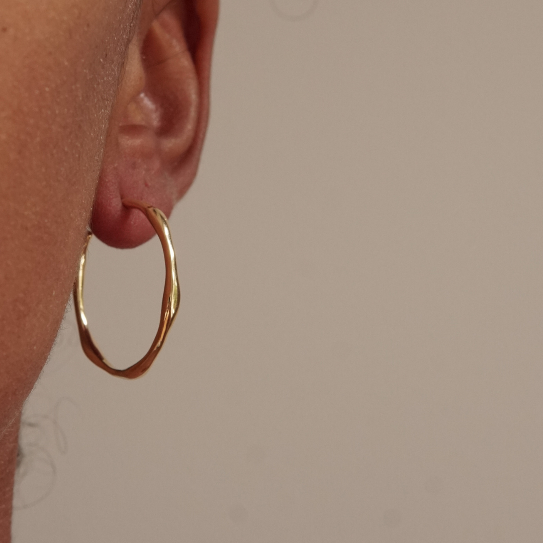 THE COCO HOOP - 18K ゴールド バーメイル