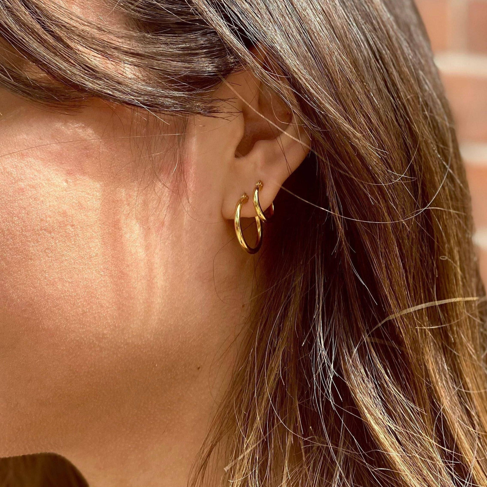 Essential hoops, 14k jewelry